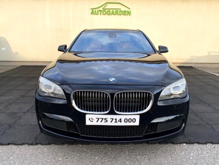 BMW Řada 7, 2009 - pohled č. 3