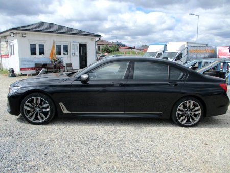 BMW Řada 7, 2017 - pohled č. 2