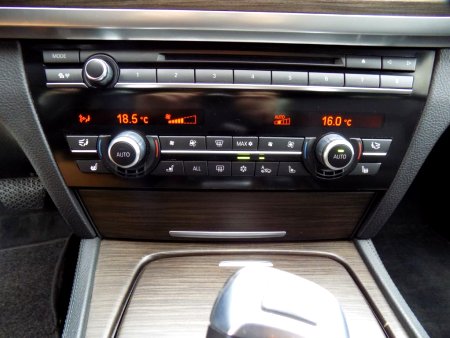 BMW Řada 7, 2010 - pohled č. 11