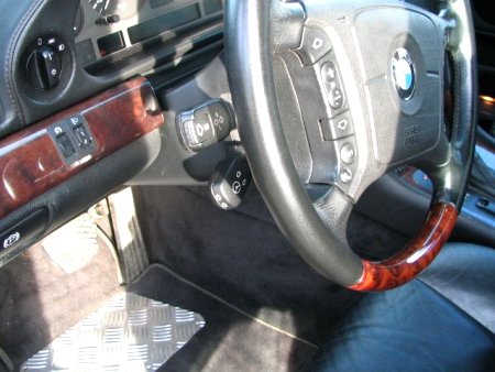 BMW Řada 7, 1997 - pohled č. 10
