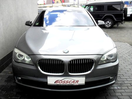 BMW Řada 7, 2009 - pohled č. 10