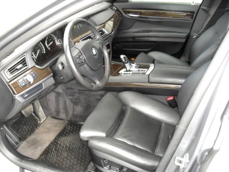 BMW Řada 7, 2009 - pohled č. 12