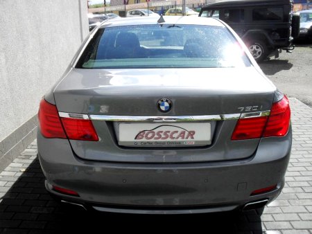 BMW Řada 7, 2009 - pohled č. 4