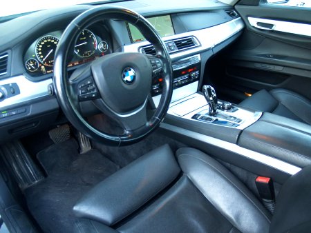 BMW Řada 7, 2010 - pohled č. 10