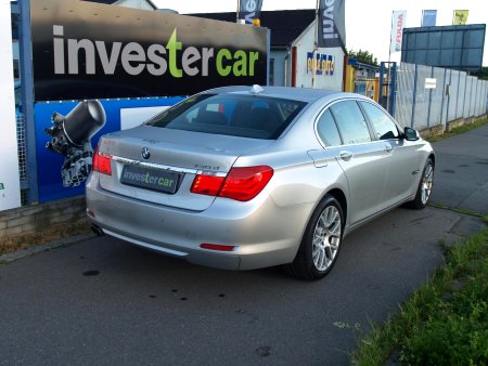 BMW Řada 7, 2010 - pohled č. 5