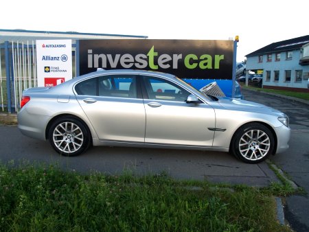 BMW Řada 7, 2010 - pohled č. 6