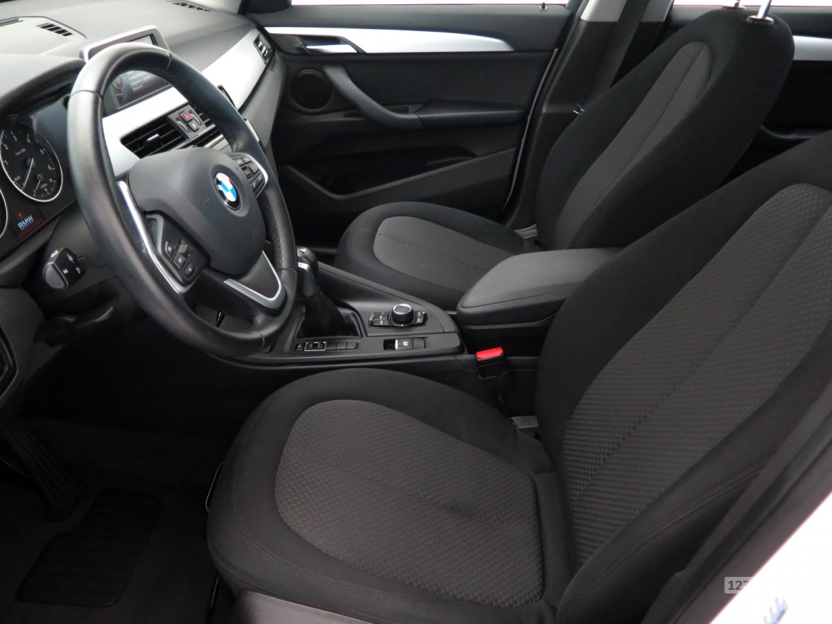 BMW X1, 2015 - pohled č. 11