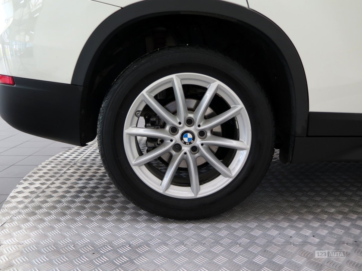 BMW X1, 2015 - pohled č. 18