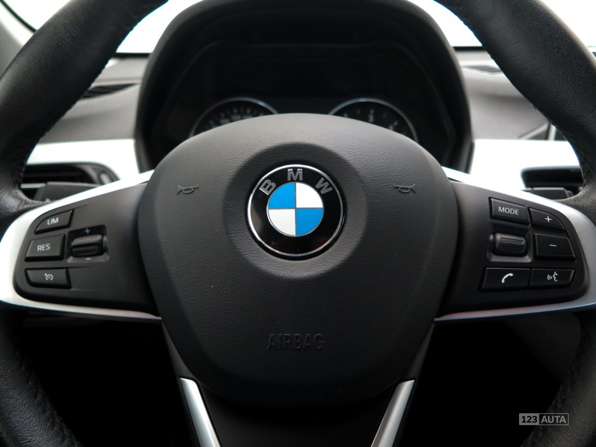 BMW X1, 2015 - pohled č. 22