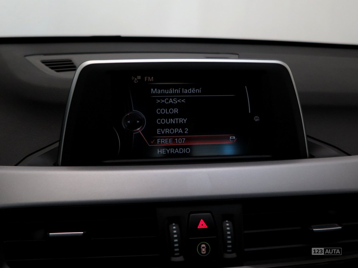 BMW X1, 2015 - pohled č. 24