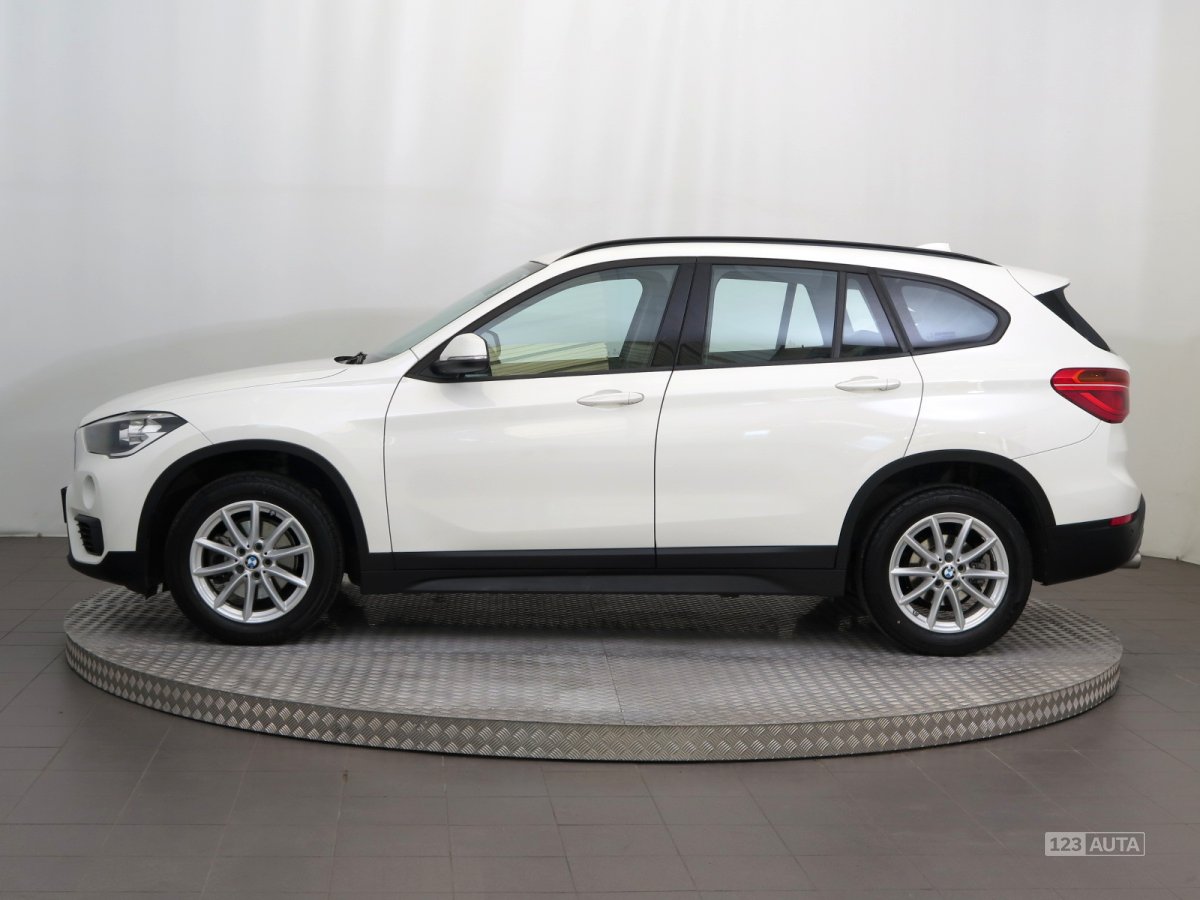 BMW X1, 2015 - pohled č. 4