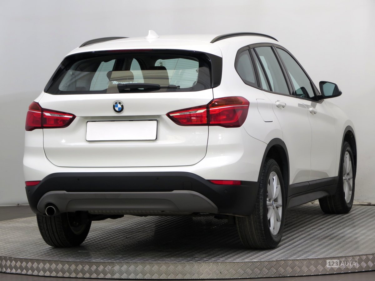 BMW X1, 2015 - pohled č. 7