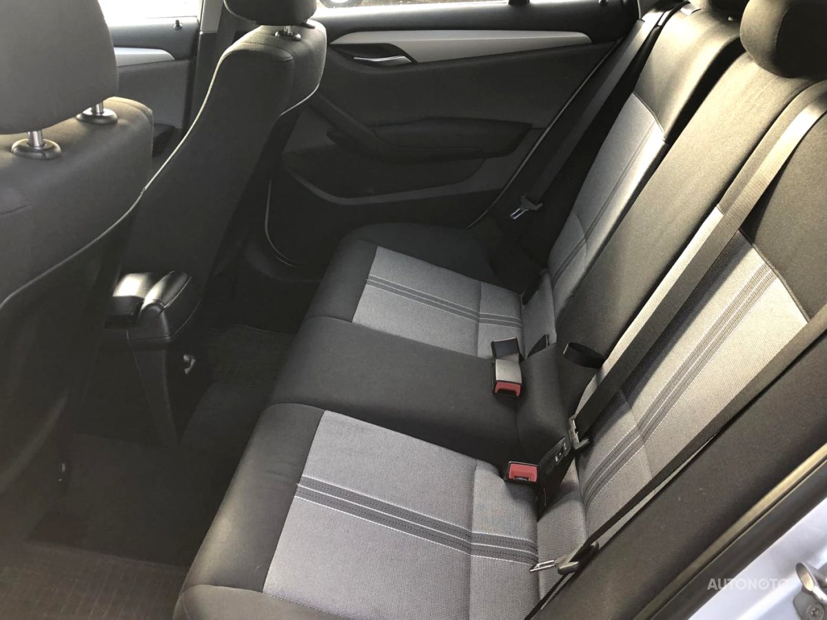 BMW X1, 2010 - pohled č. 9