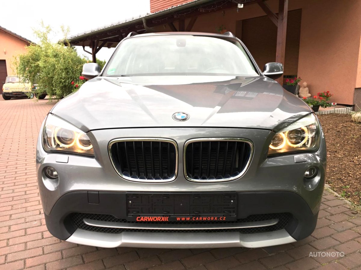 BMW X1, 2011 - pohled č. 2