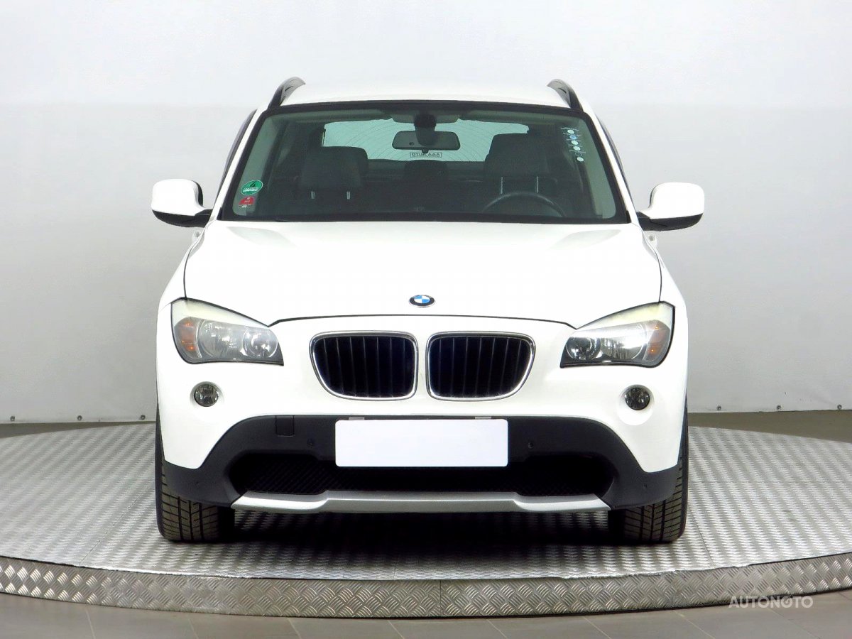 BMW X1, 2011 - pohled č. 2
