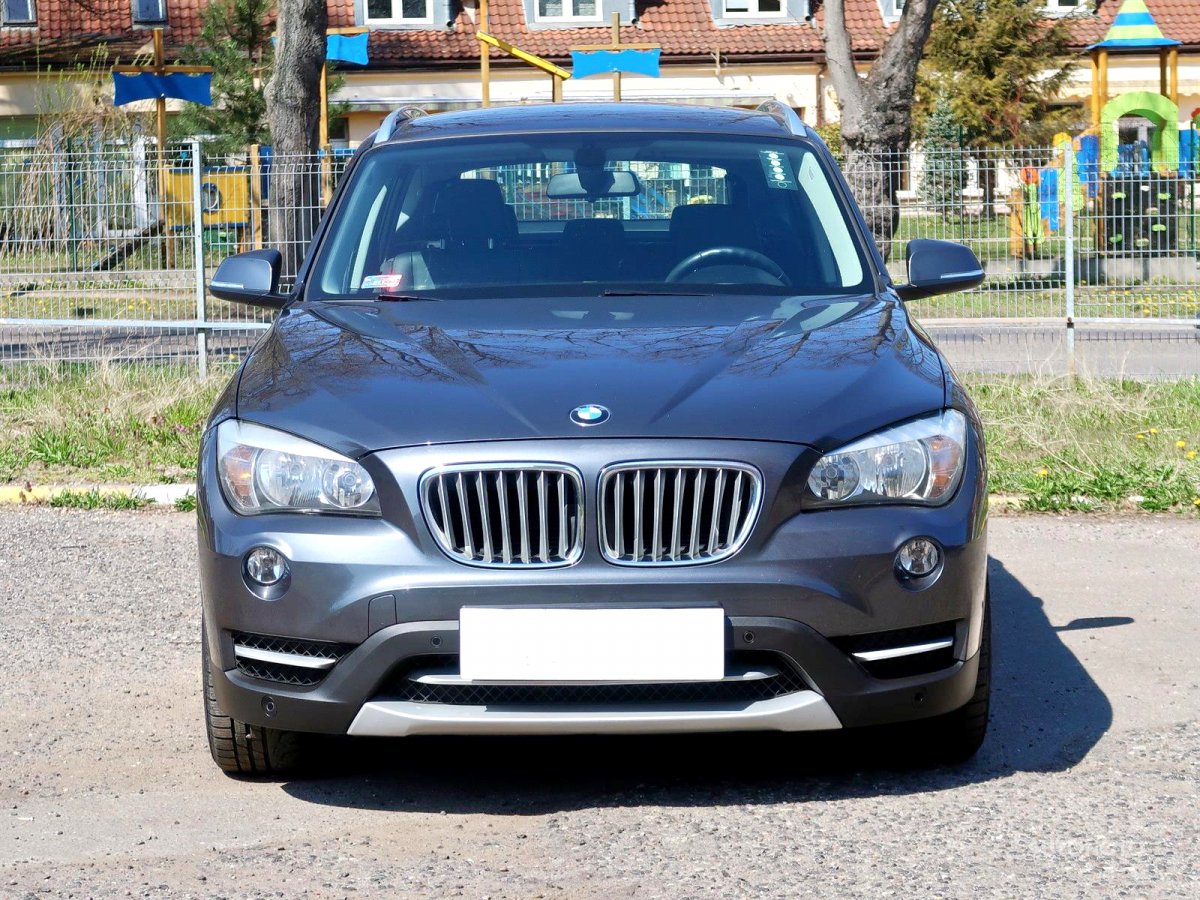 BMW X1, 2012 - pohled č. 2