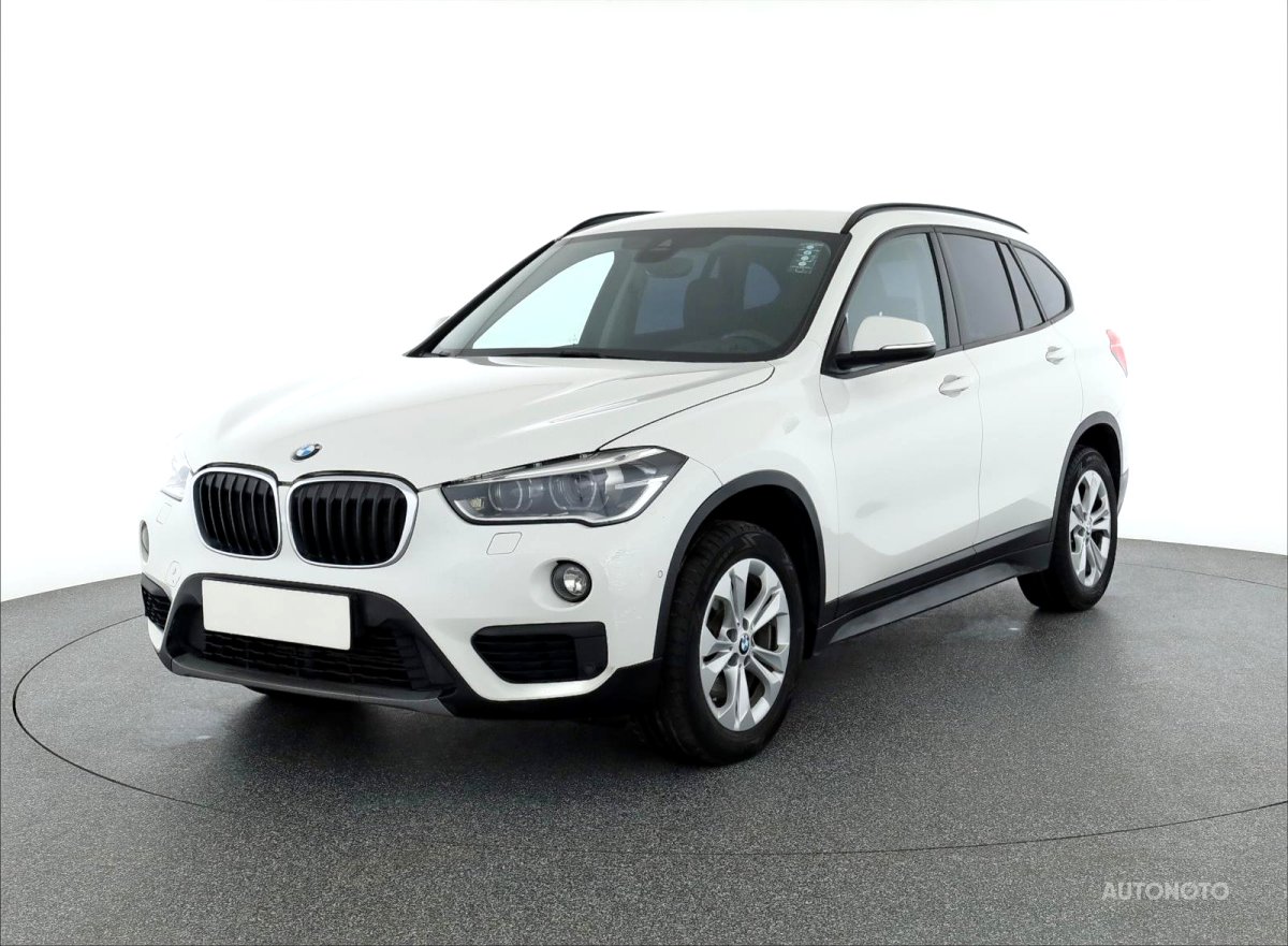 BMW X1, 2016 - pohled č. 3
