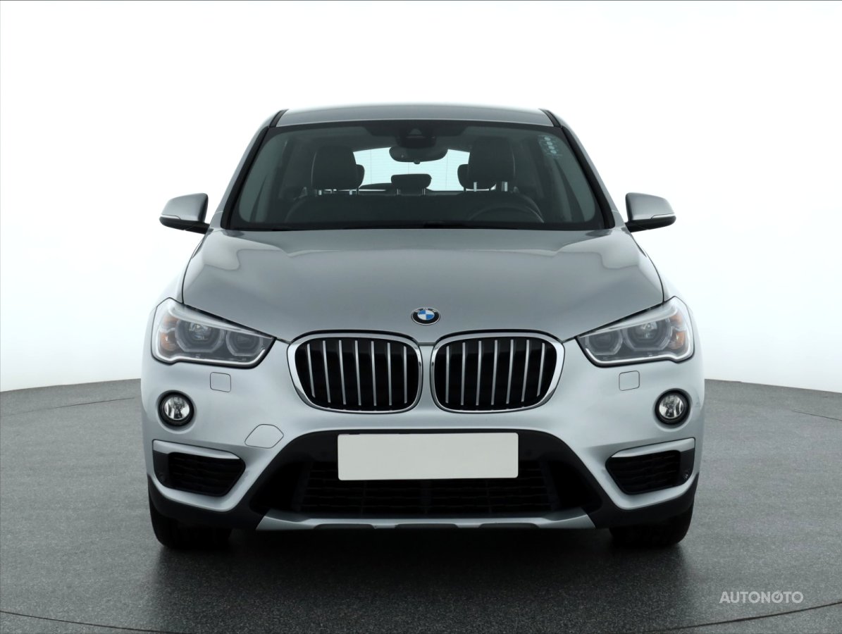 BMW X1, 2016 - pohled č. 2