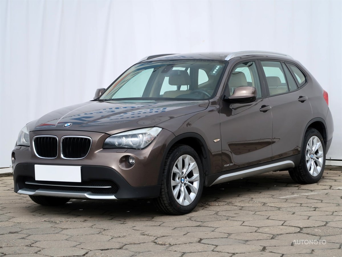 BMW X1, 2011 - pohled č. 3