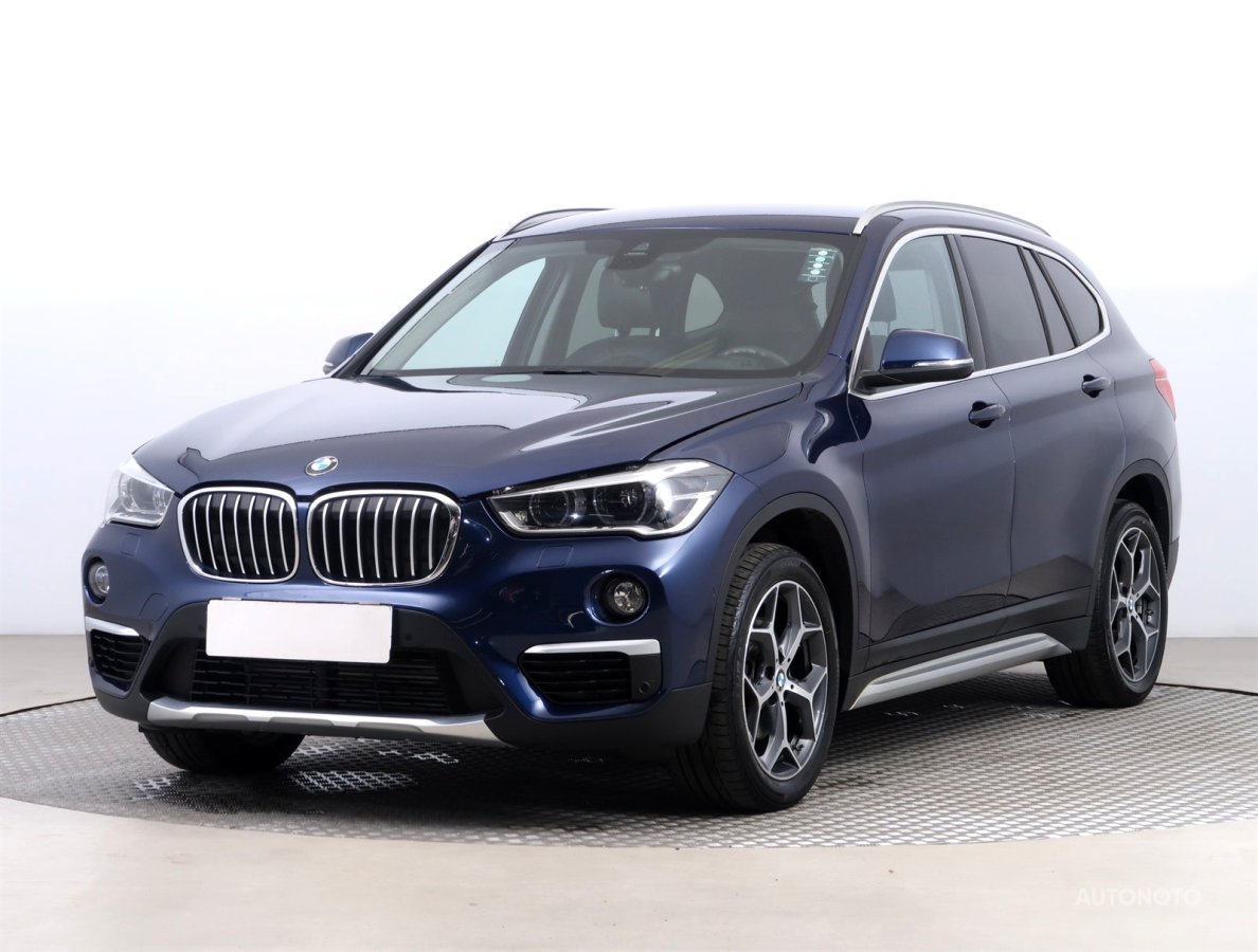 BMW X1, 2019 - pohled č. 3