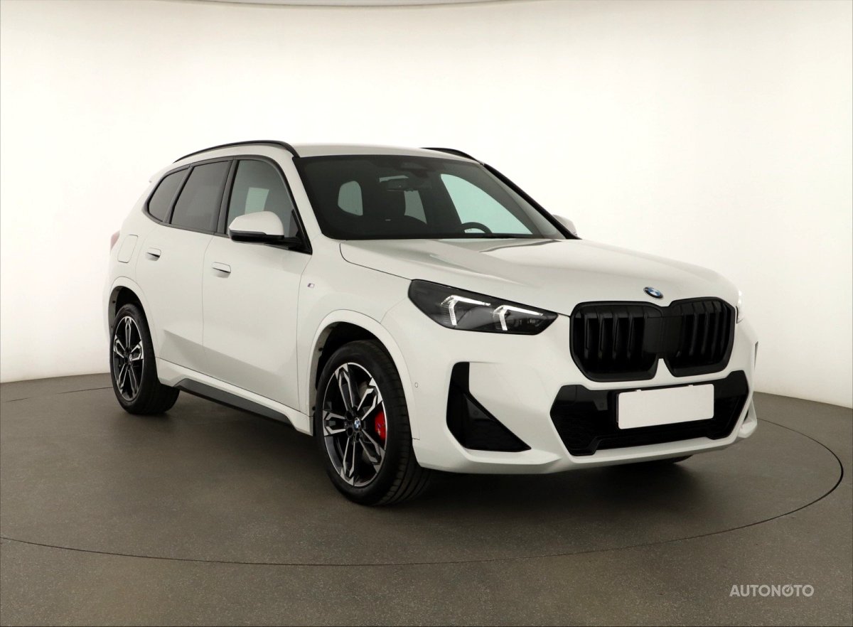 BMW X1, 2024 - pohled č. 1