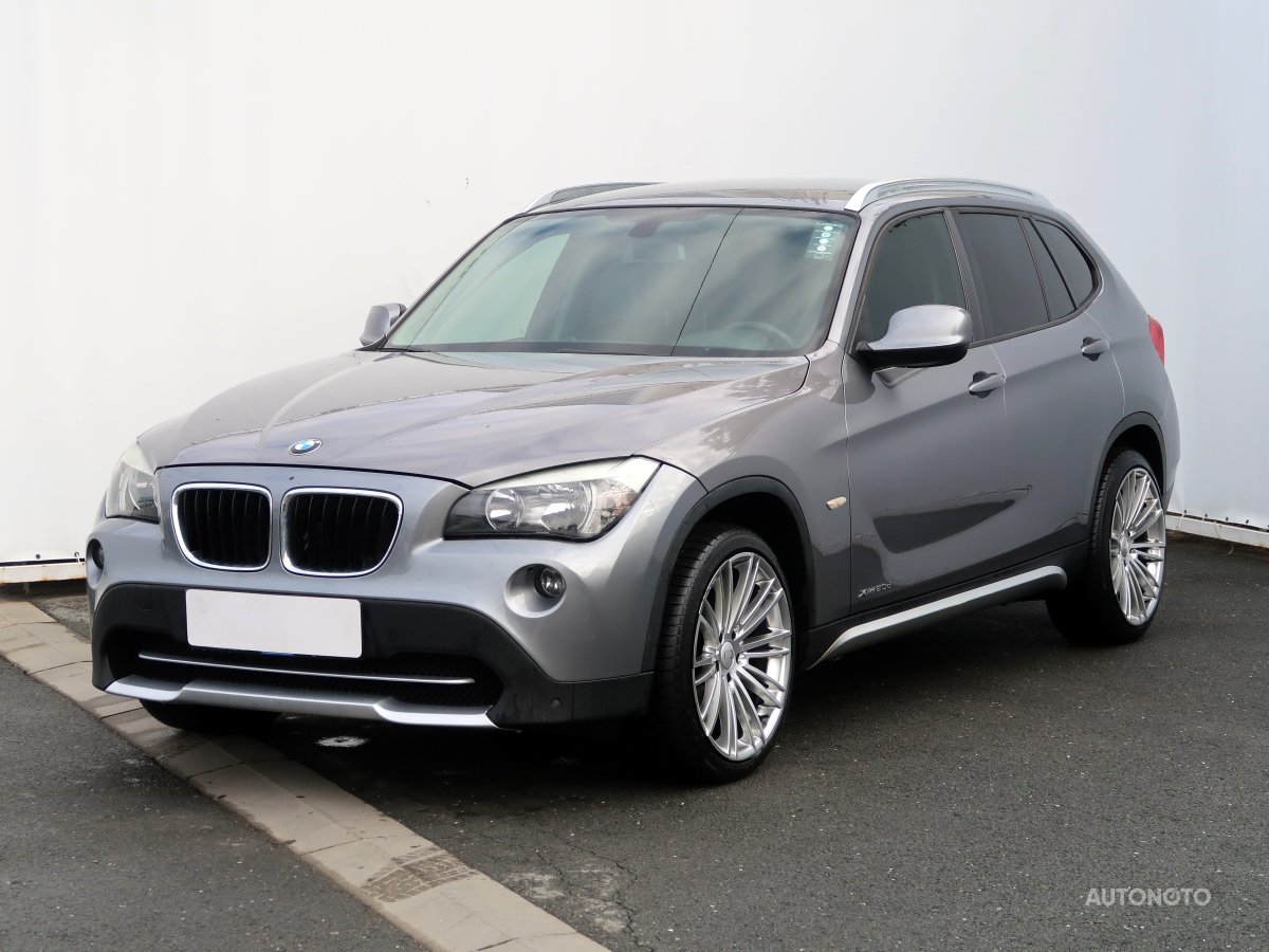 BMW X1, 2010 - pohled č. 3
