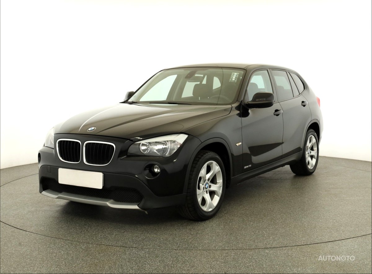 BMW X1, 2011 - pohled č. 3