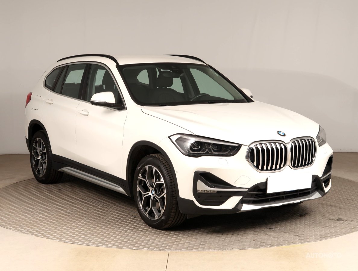 BMW X1, 2022 - pohled č. 1
