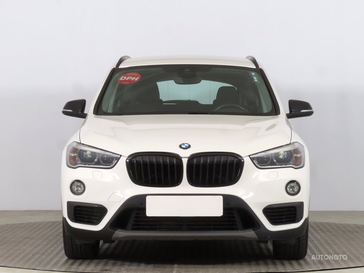 BMW X1, 2019 - pohled č. 2