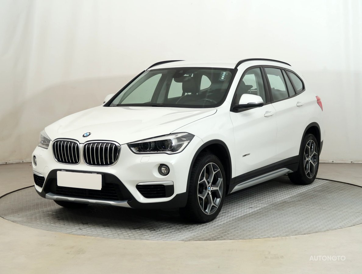 BMW X1, 2016 - pohled č. 3