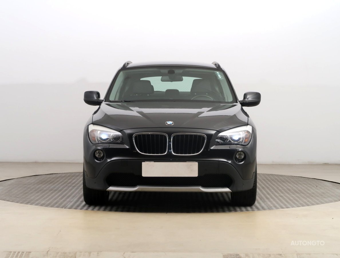 BMW X1, 2011 - pohled č. 2