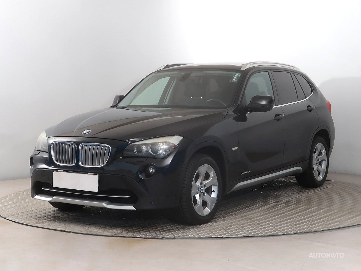 BMW X1, 2011 - pohled č. 3