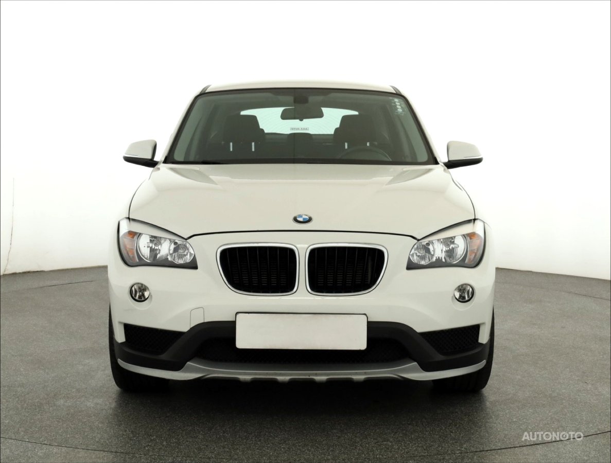 BMW X1, 2015 - pohled č. 2