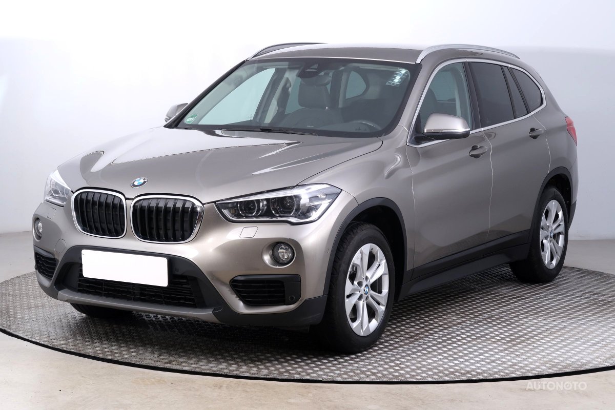 BMW X1, 2016 - pohled č. 3