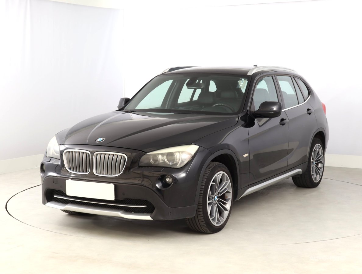BMW X1, 2011 - pohled č. 3