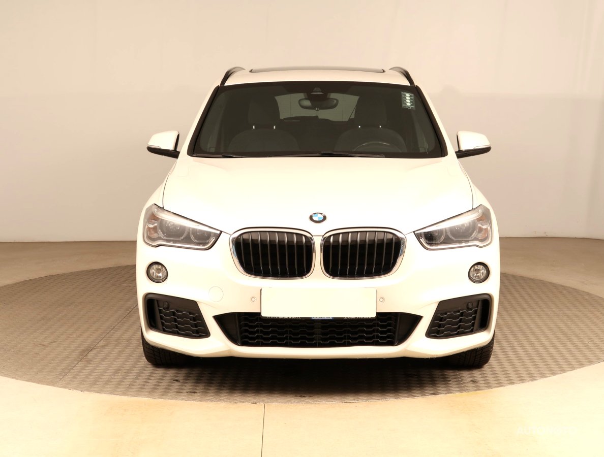 BMW X1, 2016 - pohled č. 2