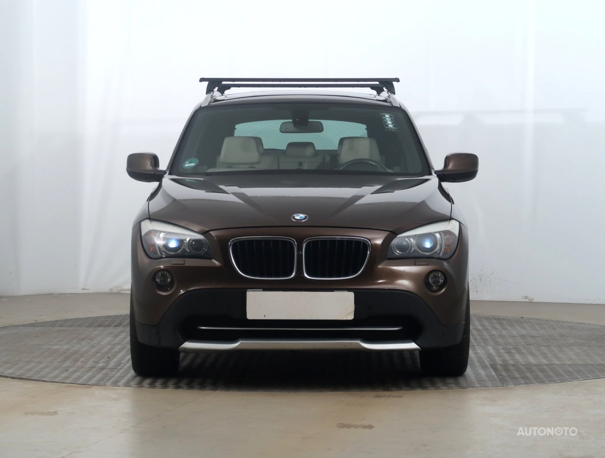 BMW X1, 2012 - pohled č. 2