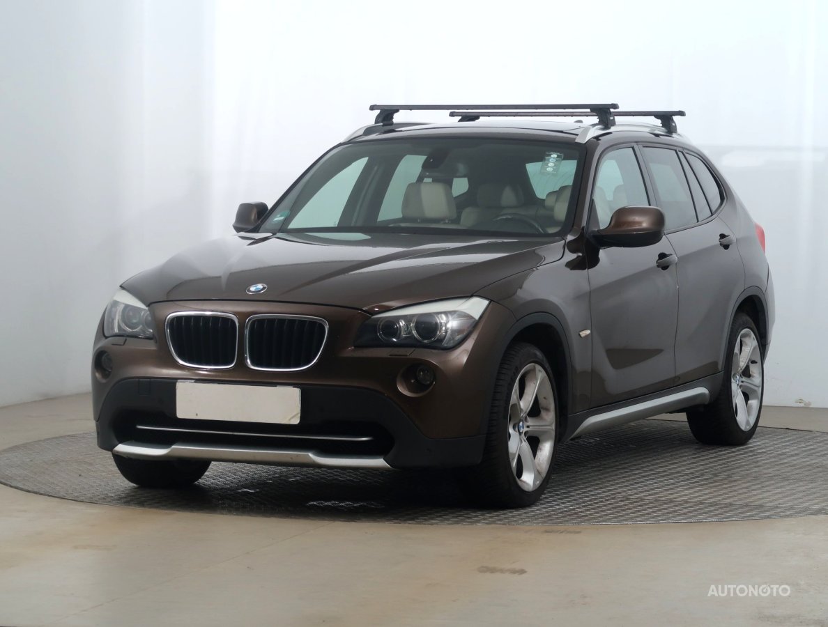 BMW X1, 2012 - pohled č. 3