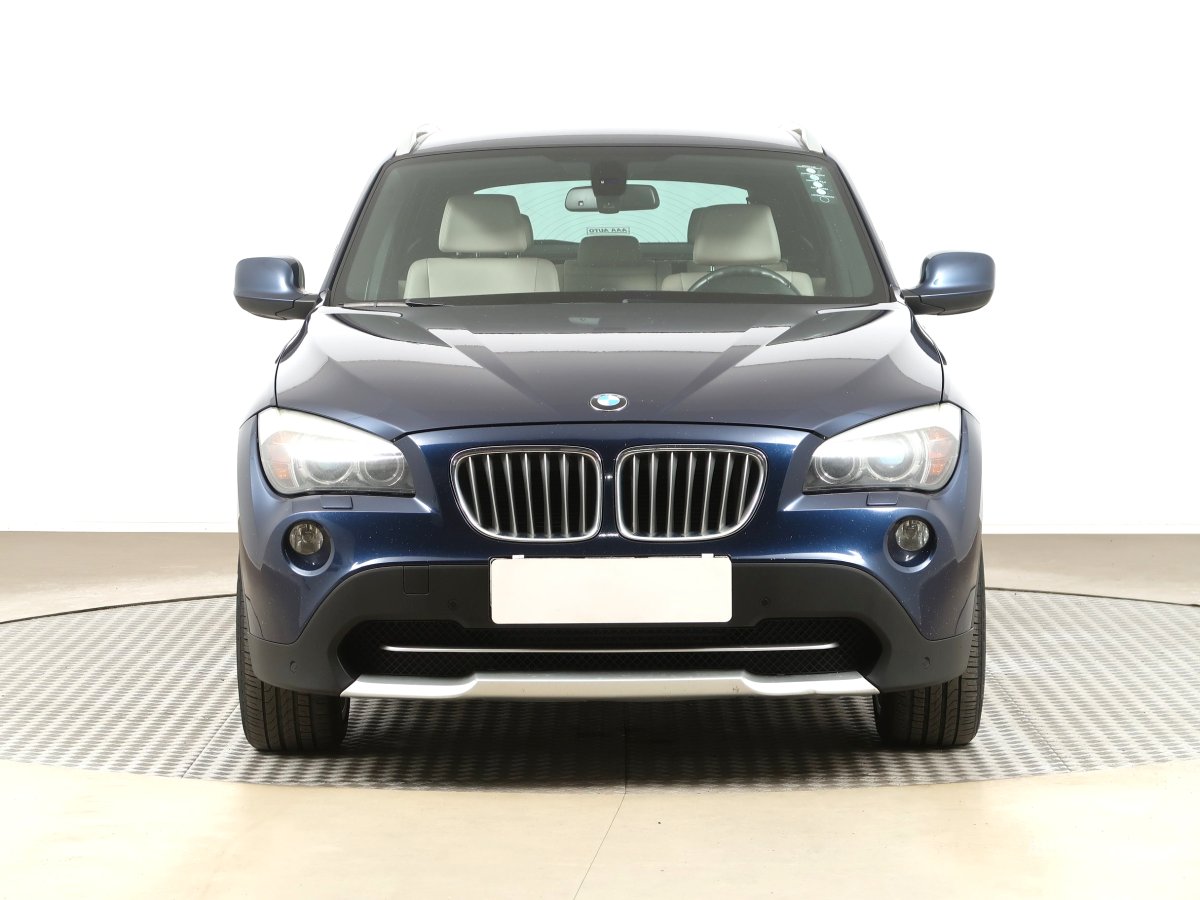 BMW X1, 2011 - pohled č. 2
