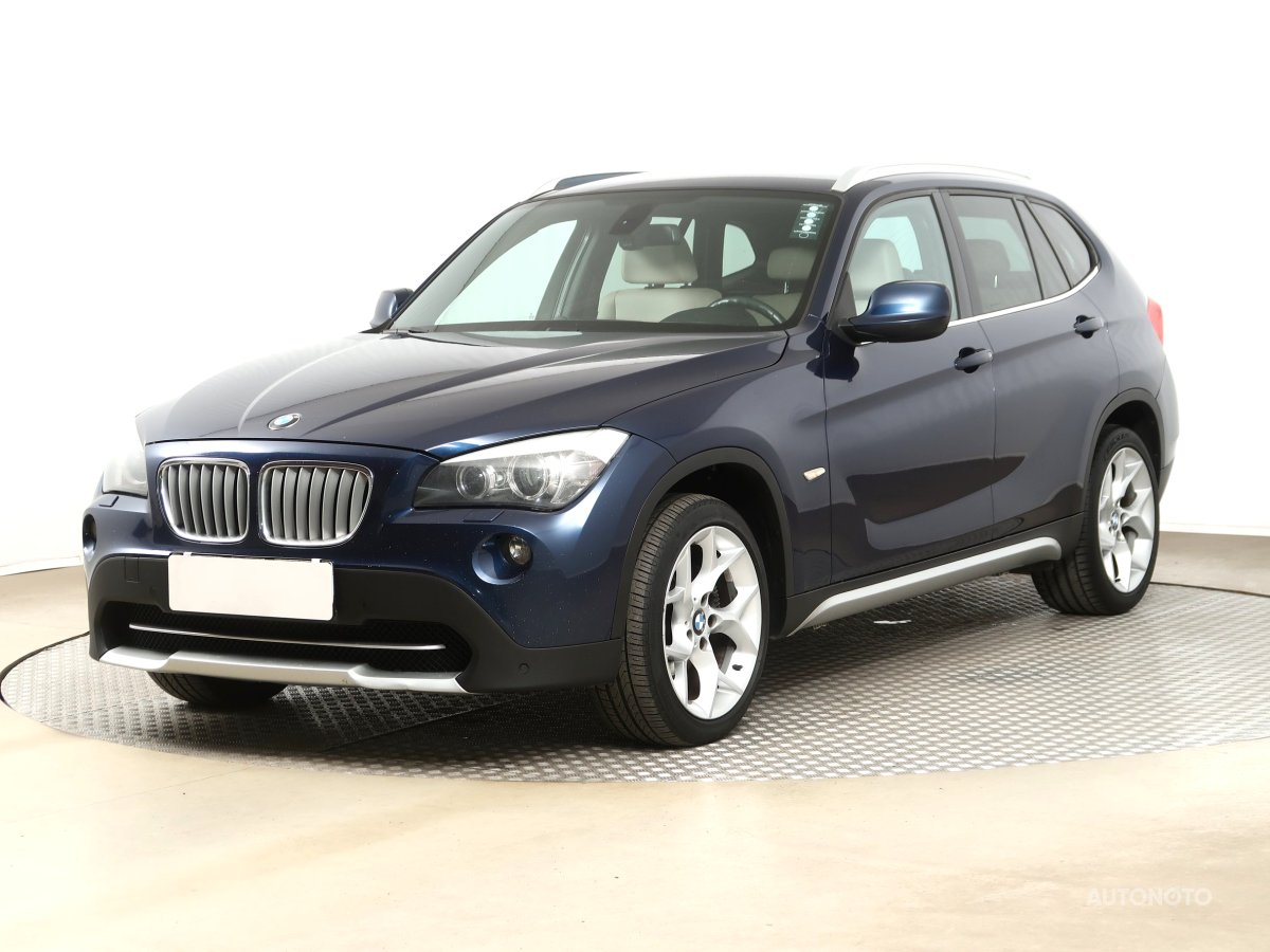BMW X1, 2011 - pohled č. 3
