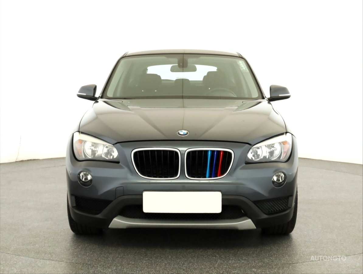 BMW X1, 2012 - pohled č. 2