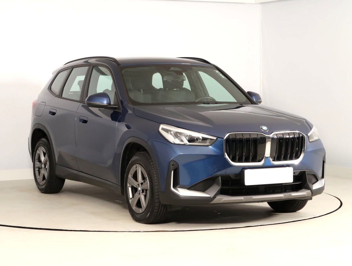 BMW X1, 2023 - celkový pohled