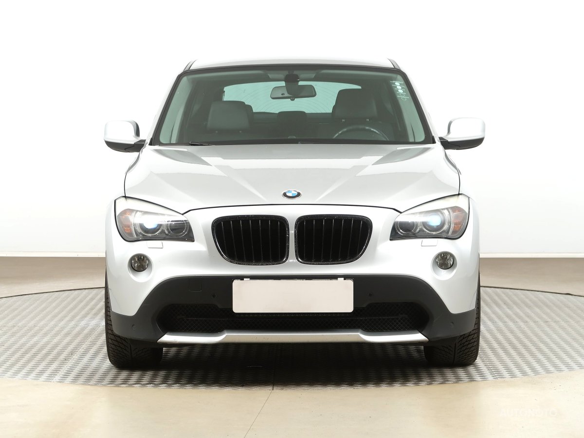 BMW X1, 2010 - pohled č. 2