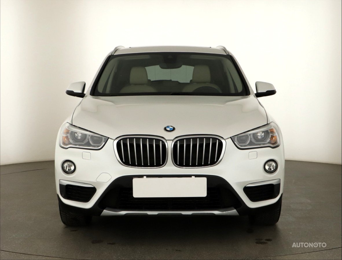 BMW X1, 2017 - pohled č. 2