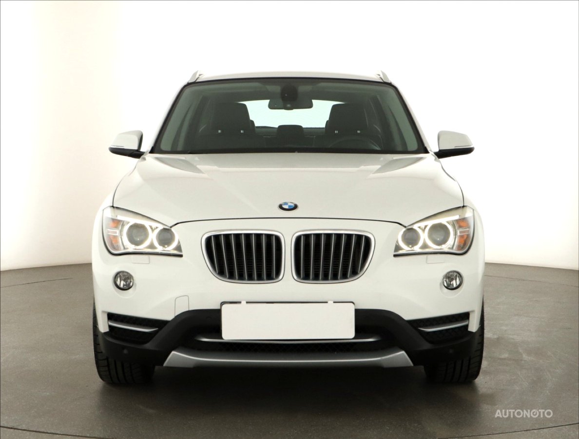 BMW X1, 2012 - pohled č. 2