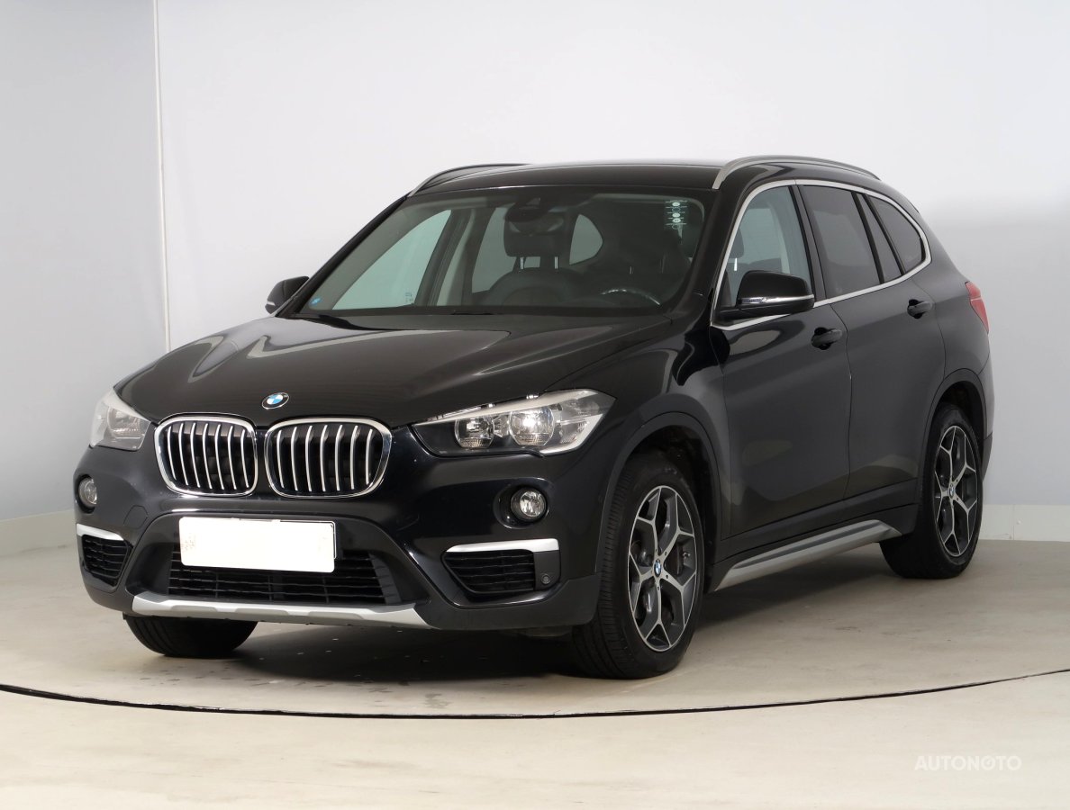 BMW X1, 2016 - pohled č. 3