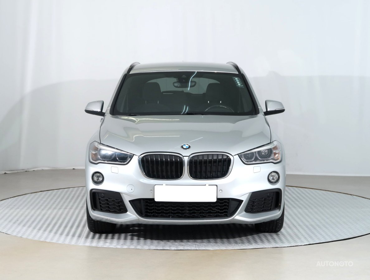 BMW X1, 2019 - pohled č. 2