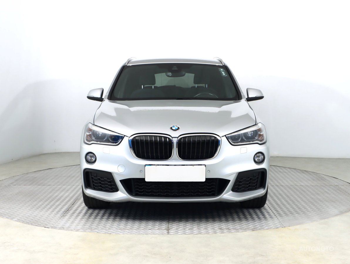 BMW X1, 2016 - pohled č. 2