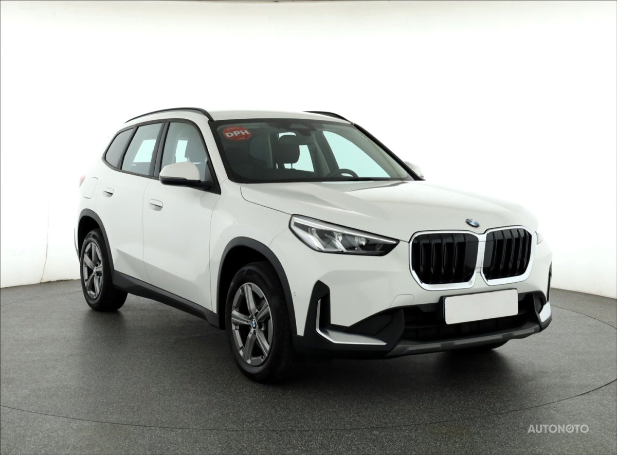 BMW X1, 2023 - celkový pohled
