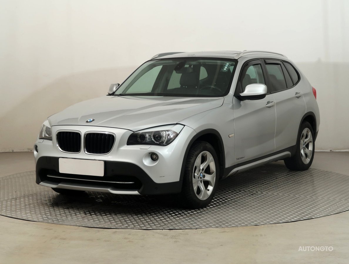 BMW X1, 2011 - pohled č. 3